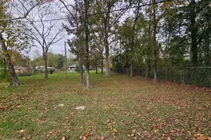 5919 Woodview Dr, Houston, TX 77396 - Photo 9