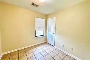 2919 La Estancia Ln, Houston, TX 77093 - Photo 17