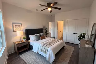5838 Beldart St, Houston, TX 77033 - Photo 9