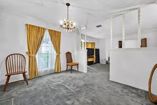 12431 Chessington Dr, Houston, TX 77031 - Photo 11