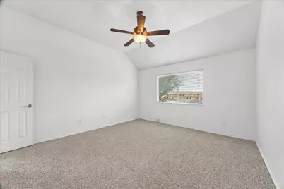 1105 Camelot Lane, Pearland, TX 77581 - Photo 19