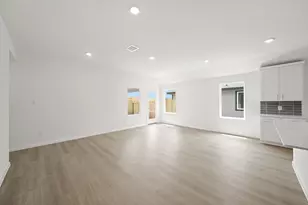 15734 Gdn Rdg Dr, Montgomery, TX 77316 - Photo 5