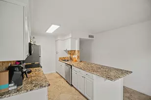 5801 Lumberdale Rd, Houston, TX 77092 - Photo 9