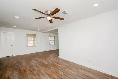 4708 Los Angeles Street, Houston, TX 77026 - Photo 5