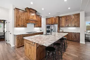 1205 N Ave G, Shiner, TX 77984 - Photo 15