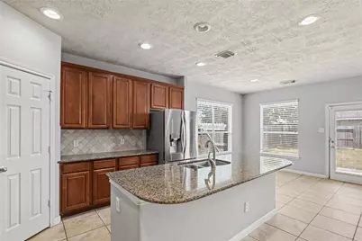 19534 Country Canyon Drive, Spring, TX 77388 - Photo 3