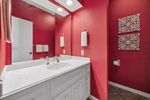 9612 Bayou Brook St, Houston, TX 77063 - Photo 27