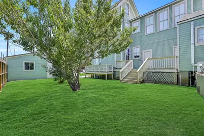 1704 Market Street, Galveston, TX 77550 - Photo 31