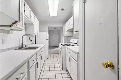 7714 Sterlingshire Street, Houston, TX 77016 - Photo 3