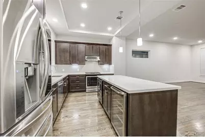 339 Eado Park Circle, Houston, TX 77020 - Photo 7