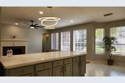 5818 Wilkins Lane, Sugar Land, TX 77479 - Photo 9