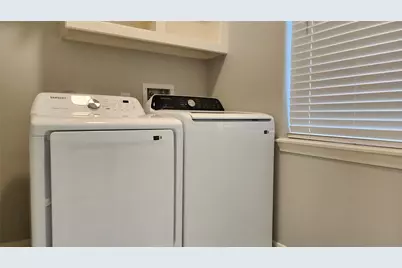 5818 Wilkins Lane, Sugar Land, TX 77479 - Photo 19