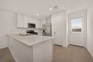 31338 Black Cherry Holw Dr, Magnolia, TX 77354 - Photo 13