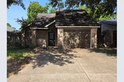 802 Hartman Drive, Baytown, TX 77521 - Photo 1