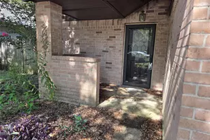 802 Hartman Dr, Baytown, TX 77521 - Photo 11