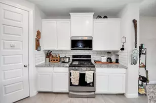 19923 Sagebrush Hollow Dr, Cypress, TX 77433 - Photo 15