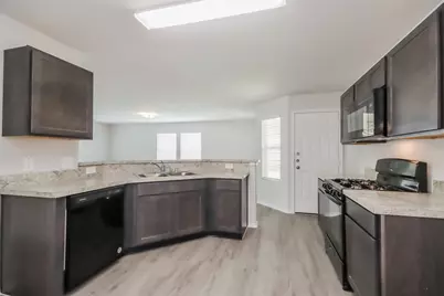 4934 Sweet Chestnut Lane, Spring, TX 77373 - Photo 7