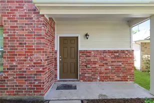 11821 Jelicoe Dr, Houston, TX 77047 - Photo 3