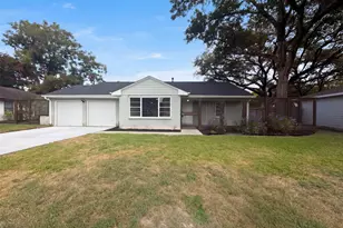 3026 Deal St, Houston, TX 77025 - Photo 1