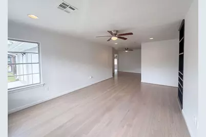 3026 Deal Street, Houston, TX 77025 - Photo 3