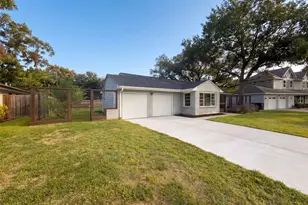 3026 Deal St, Houston, TX 77025 - Photo 27