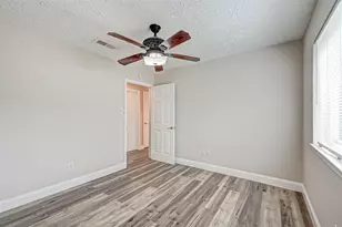 6802 Glenray Dr, Houston, TX 77084 - Photo 29