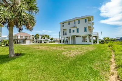 22416 Bay Vista, Galveston, TX 77554 - Photo 11