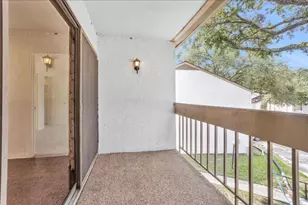 12100 Melville Dr, Montgomery, TX 77356 - Photo 17