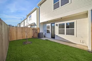 3913 Willowbend Pt Dr, Houston, TX 77025 - Photo 15