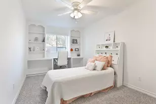 9646 Dapple Ln, Houston, TX 77065 - Photo 7