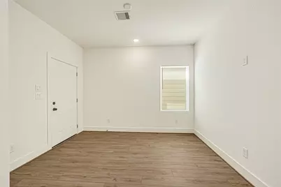 409 Calloway St #A, Houston, TX 77029 - Photo 5