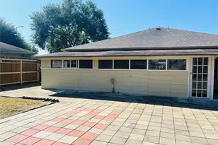 5914 Dream Ct, Houston, TX 77085 - Photo 23