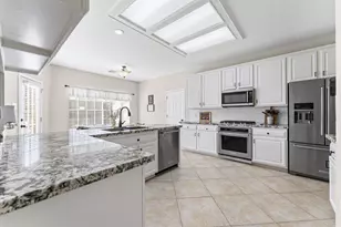 1802 Wynforest Dr, Deer Park, TX 77536 - Photo 17