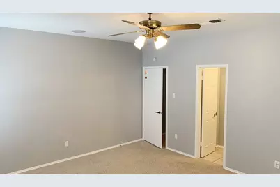 538 Wilcrest Drive, Houston, TX 77042 - Photo 15