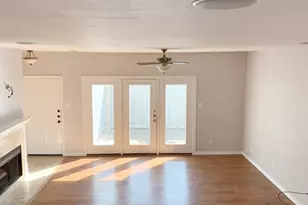 538 Wilcrest Dr, Houston, TX 77042 - Photo 3