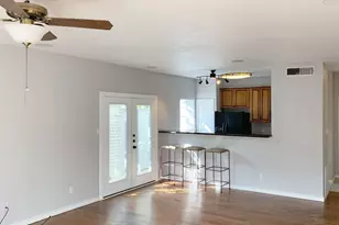 538 Wilcrest Dr, Houston, TX 77042 - Photo 5