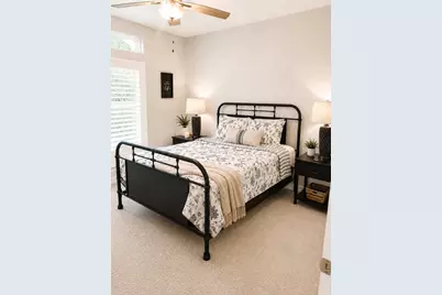 202 Creekside Lane, Lake Jackson, TX 77566 - Photo 21