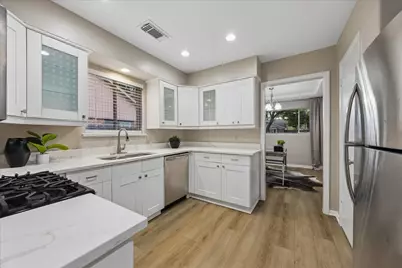 7919 Mobud Drive, Houston, TX 77036 - Photo 13