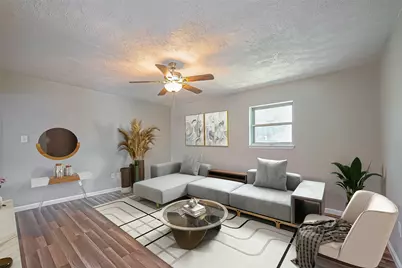 111 N 11th Street, Highlands, TX 77562 - Photo 5