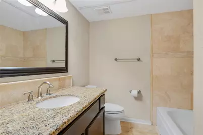 1860 White Oak Drive #228, Houston, TX 77009 - Photo 15