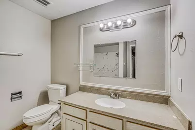 6610 Rowell Court, Missouri City, TX 77489 - Photo 17