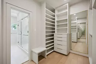 129 E 13th St, Houston, TX 77008 - Photo 35