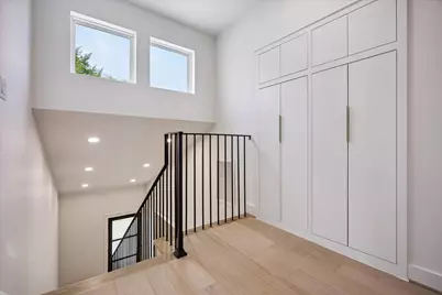 129 E 13th Street, Houston, TX 77008 - Photo 23