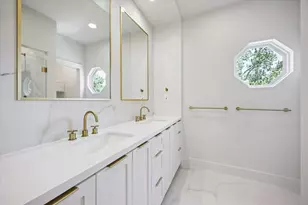 129 E 13th St, Houston, TX 77008 - Photo 29