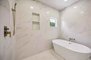 129 E 13th St, Houston, TX 77008 - Photo 31