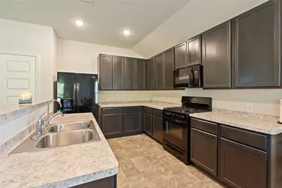 11760 Whirlaway Drive, Willis, TX 77318 - Photo 11