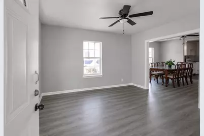 220 Engel Street, Houston, TX 77011 - Photo 3