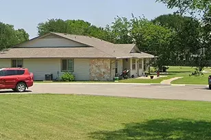 1623 E Northwest Blvd, Georgetown, TX 78628 - Photo 3