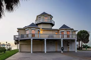 22621 Bay Point Dr, Galveston, TX 77554 - Photo 5