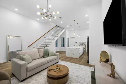 116 Velasco Street, Houston, TX 77003 - Photo 9